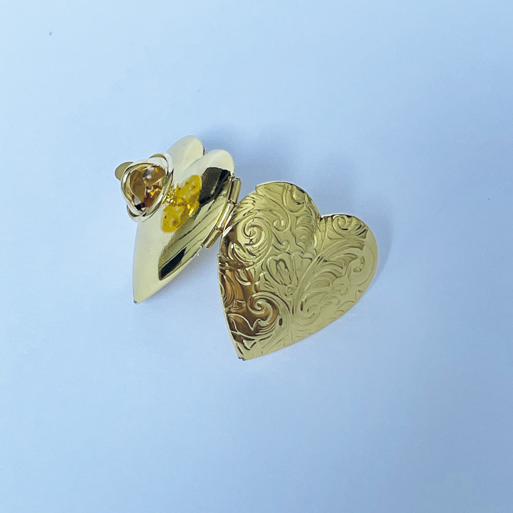 Gold Locket Pin With Giftbox