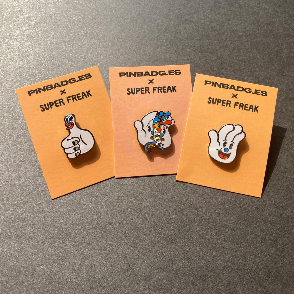 Heya Pin –– Pinbadg.es X Super Freak